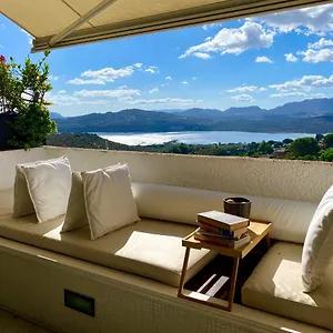 Astra Cinematic House Cugnana Verde